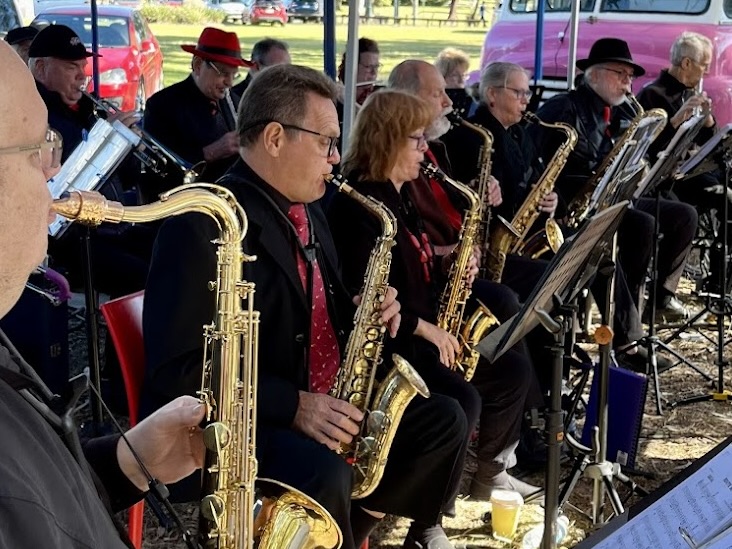 thesaxlineup